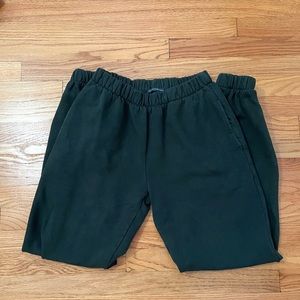 Brandy Melville Rosa Cuffed Sweatpants in Dark Green OS